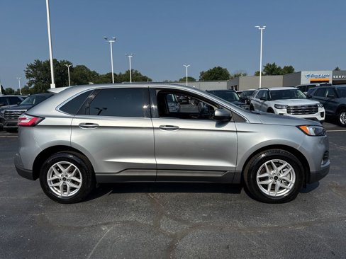 Used 2024 Ford Edge SEL w/ Convenience Package image 6