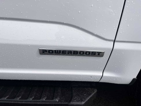 Used 2022 Ford F150 Lariat w/ Equipment Group 502A High image 10