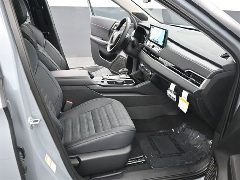 New 2025 Mitsubishi Outlander SE image 22