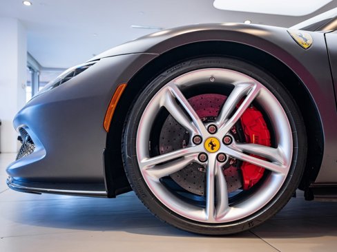 Used 2023 Ferrari 296 GTS image 3