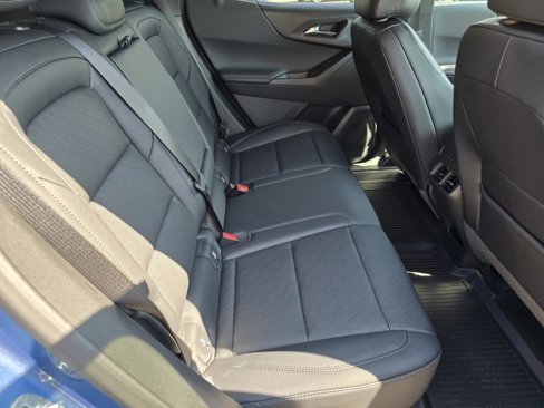 New 2026 Chevrolet Equinox LT w/ Convenience Package II image 13