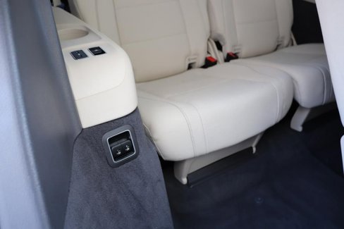 Used 2020 Mercedes-Benz GLS 450 4MATIC image 33