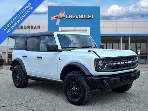 Used 2023 Ford Bronco Black Diamond image 3