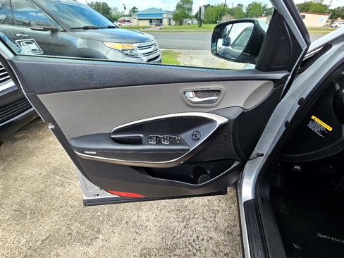 Used 2017 Hyundai Santa Fe Sport image 14
