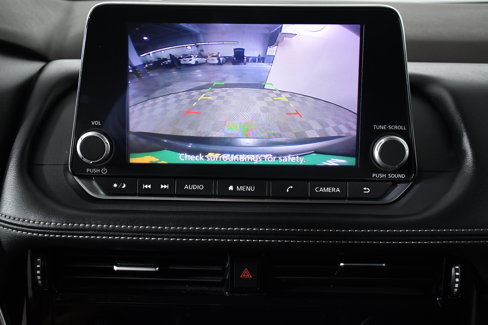 Used 2022 Nissan Rogue SV image 17