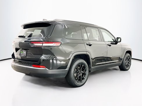Used 2024 Jeep Grand Cherokee L Laredo image 9