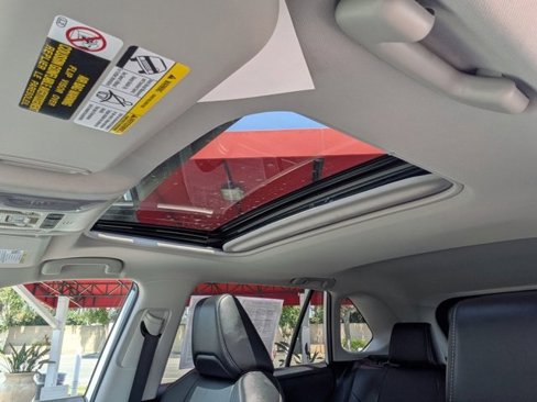 Certified 2022 Toyota RAV4 XLE Premium image 19