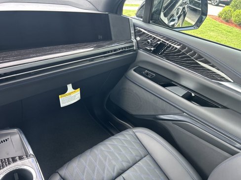 New 2026 Cadillac Escalade IQ Luxury 1 image 16