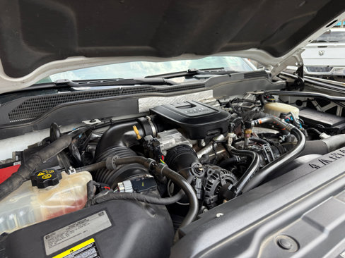 Used 2015 Chevrolet Silverado 2500 High Country w/ Duramax Plus Package image 24
