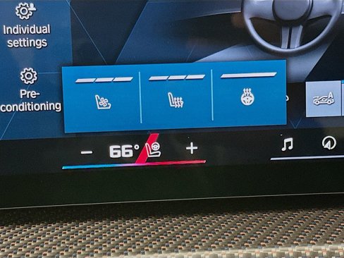 New 2026 BMW XM Label Red image 26