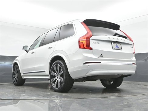 Used 2024 Volvo XC90 B6 Plus w/ Protection Package image 40