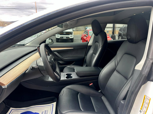 Used 2022 Tesla Model 3 Long Range image 8