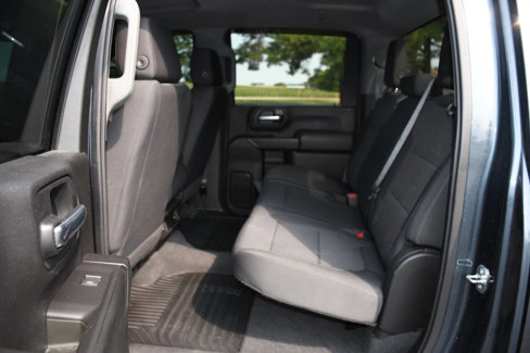 Used 2020 Chevrolet Silverado 2500 Custom w/ Custom Value Package image 17
