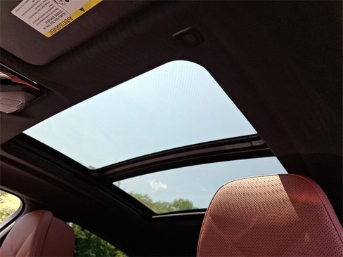 Used 2025 BMW X6 M60i image 15