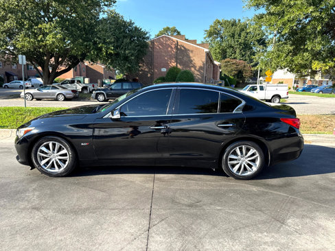 Used 2017 INFINITI Q50 3.0t Premium w/ Cargo Package (L95) image 8