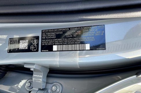 New 2026 Volvo XC60 B5 Ultra w/ Climate Package image 35