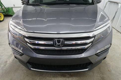 Used 2017 Honda Pilot Touring image 4