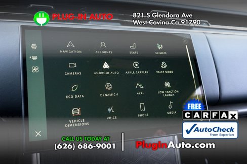 Used 2025 Land Rover Range Rover SV image 35