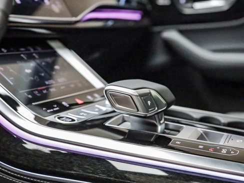 New 2025 Audi Q7 3.0T Prestige image 26