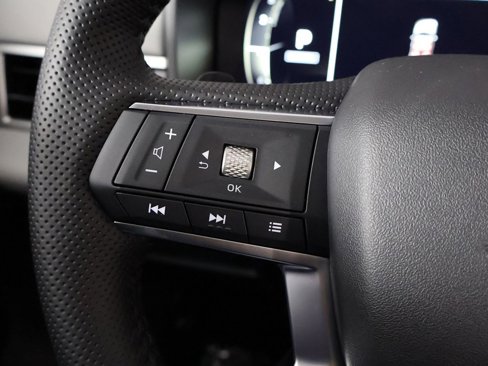 New 2025 Mitsubishi Outlander SE image 42
