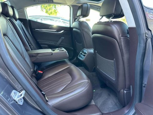Used 2018 Maserati Ghibli GranLusso image 31
