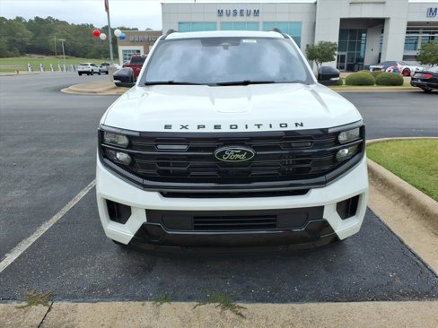 New 2025 Ford Expedition Platinum w/ Stealth Appearance Package image 2