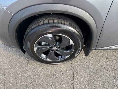 New 2026 Nissan Rogue SV image 8