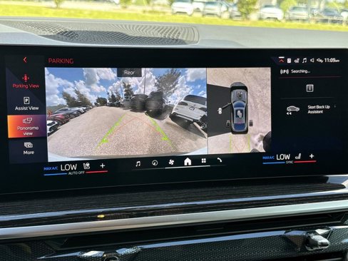 New 2026 BMW X6 xDrive40i w/ Climate Comfort Package image 22