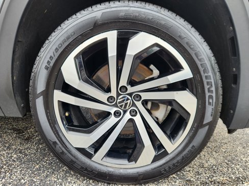 Used 2021 Volkswagen Atlas SEL Premium image 21