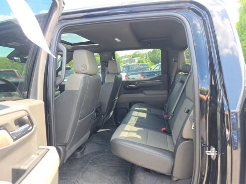 Used 2024 Chevrolet Silverado 1500 ZR2 w/ Technology Package image 8