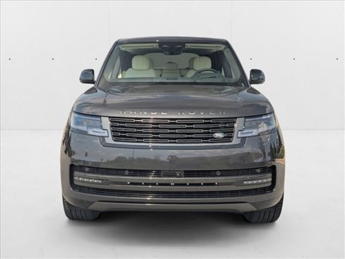New 2025 Land Rover Range Rover SE image 6
