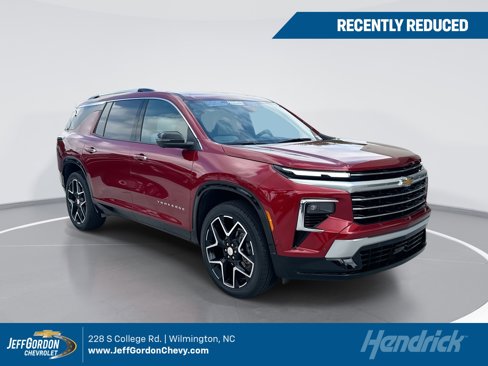 Certified 2024 Chevrolet Traverse RS image 1