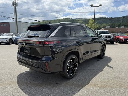 New 2025 Volkswagen Tiguan SEL R-Line image 5