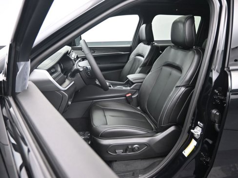 New 2025 Jeep Grand Cherokee Limited image 20