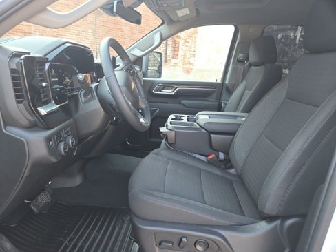 New 2025 Chevrolet Silverado 3500 LT w/ Safety Package image 7