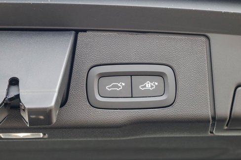 New 2026 Volvo XC60 B5 Plus w/ Protection Package Premier image 29