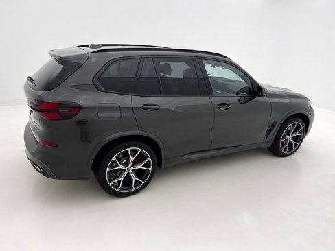New 2026 BMW X5 xDrive40i w/ M Sport Package image 4