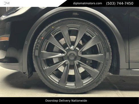 Used 2023 Tesla Model X image 36