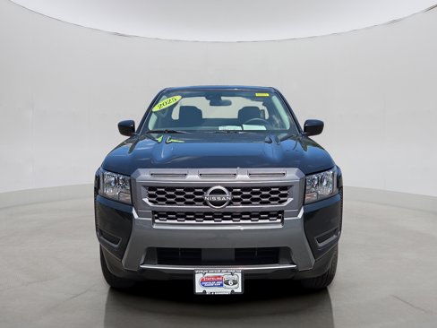 Used 2025 Nissan Frontier SV image 23
