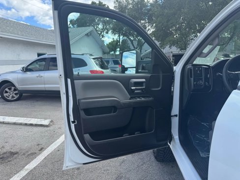 Used 2018 Chevrolet Silverado 2500 W/T w/ WT Convenience Package image 9