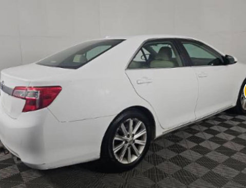 Used 2012 Toyota Camry XLE image 6