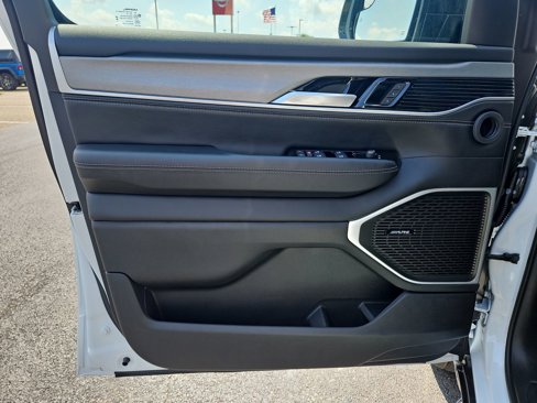 New 2025 Jeep Wagoneer Series II image 21
