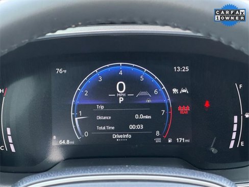 Used 2024 Toyota Corolla Cross XLE image 14
