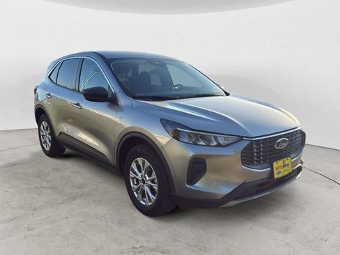 Certified 2023 Ford Escape Active w/ Tech Pack #1 image 3