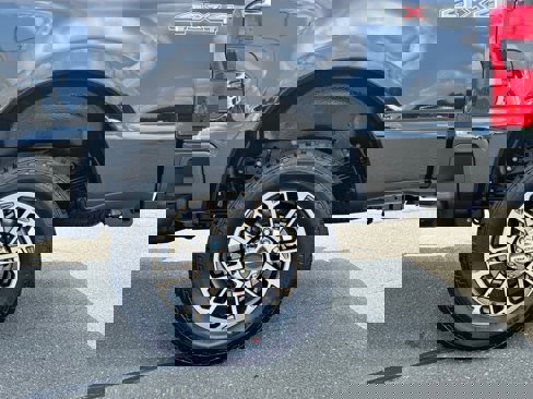 New 2025 Ford F250 Platinum w/ Platinum Plus Package image 53