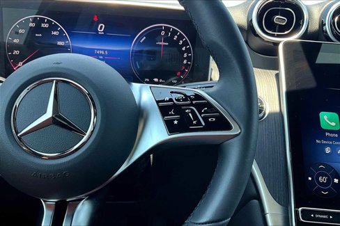 Used 2025 Mercedes-Benz GLC 350e 4MATIC image 24