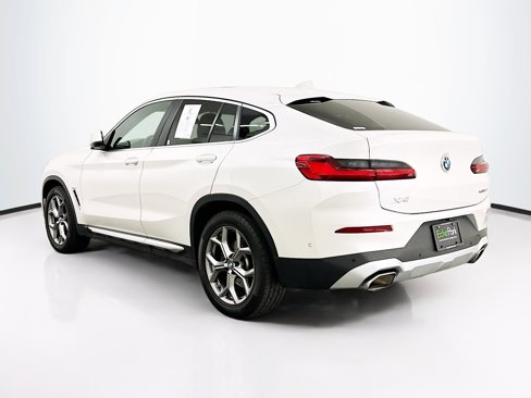 Used 2024 BMW X4 xDrive30i w/ Parking Assistance Package image 5