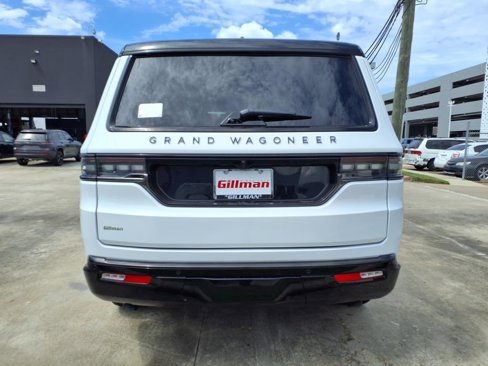 New 2025 Jeep Grand Wagoneer Series II Obsidian image 18
