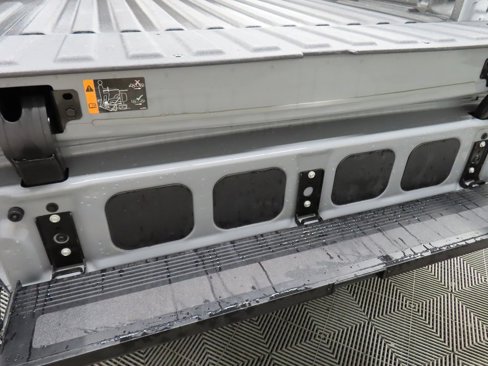 Used 2025 GMC Sierra 2500 AT4 image 45