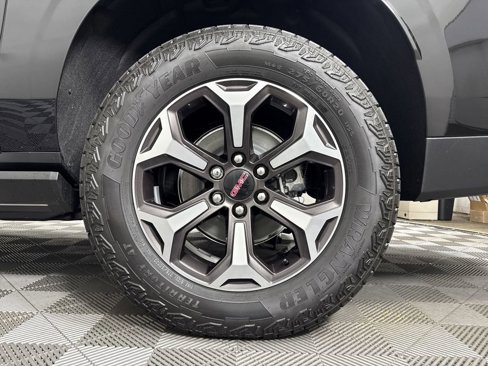 New 2025 GMC Yukon XL AT4 Ultimate image 19